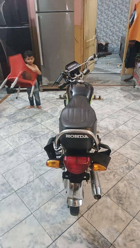 Honda 70 for sale contect No 03013253637 6