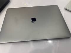 Macbook Pro 2019 I7 9th 32/512