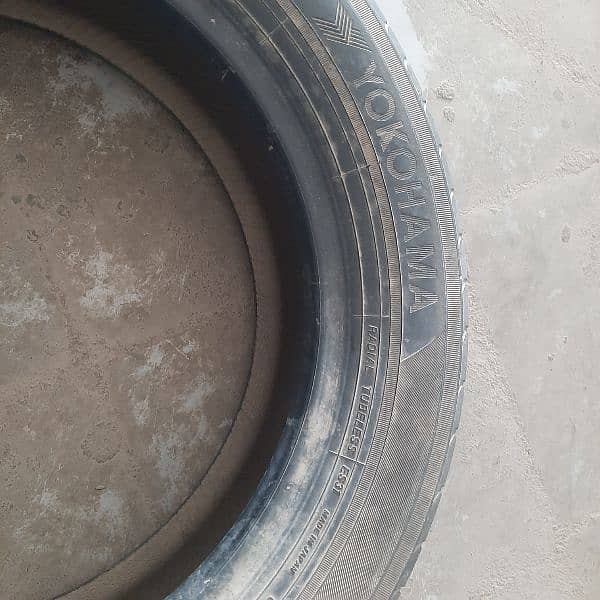 YOKOHAMA TUBLESS TYRE 155/65 R14 75S 4