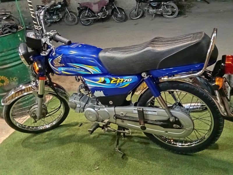 Honda CD 70 7