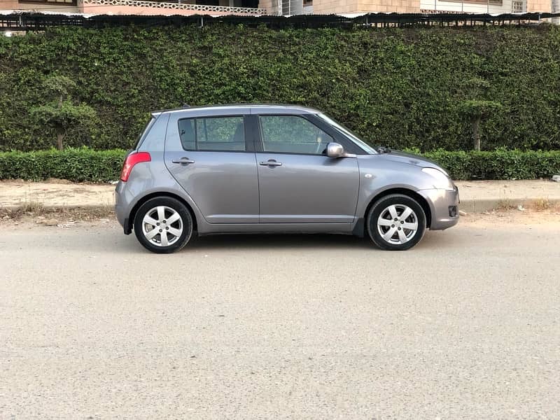 Suzuki Swift 2017 Dlx Nav Automatic 2018 registered. 5