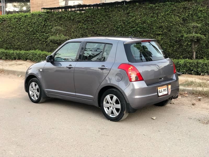 Suzuki Swift 2017 Dlx Nav Automatic 2018 registered. 2