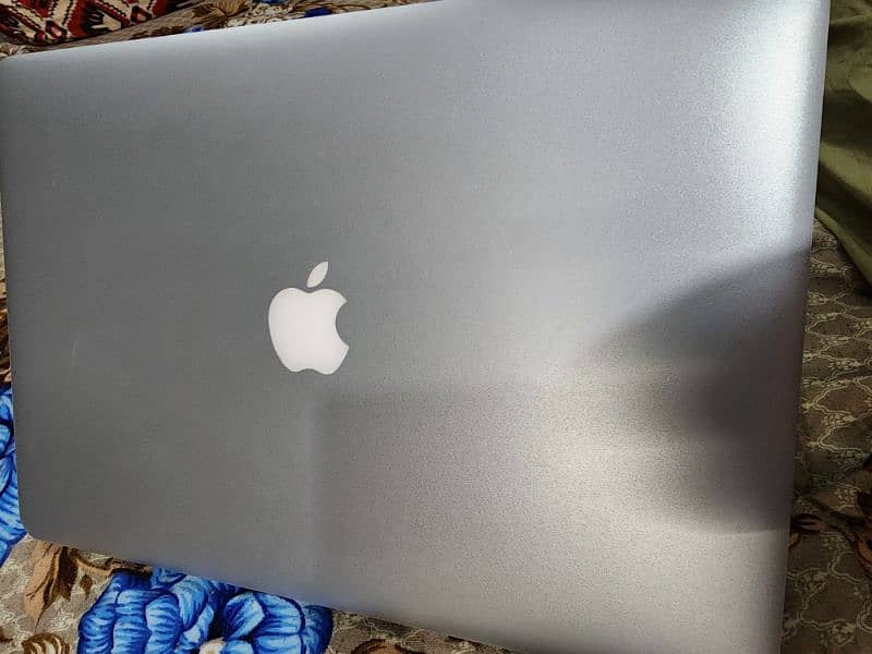 Apple MacBook Pro Mid 2015 6