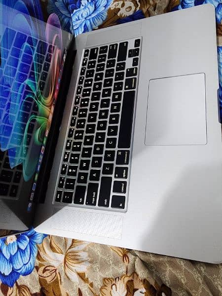 Apple MacBook Pro Mid 2015 8