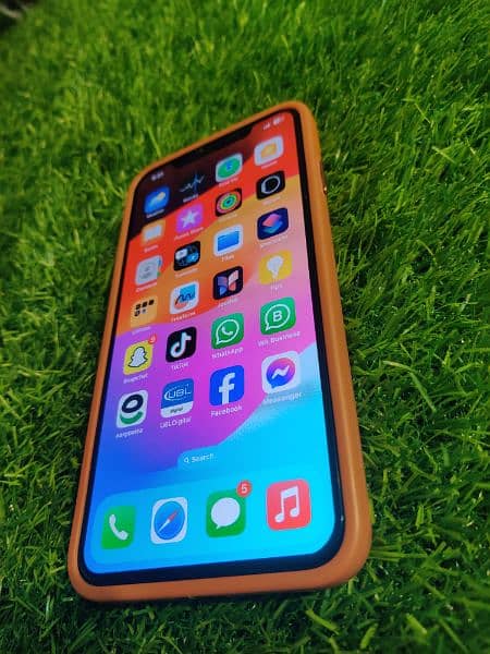 iPhone Xs max 5