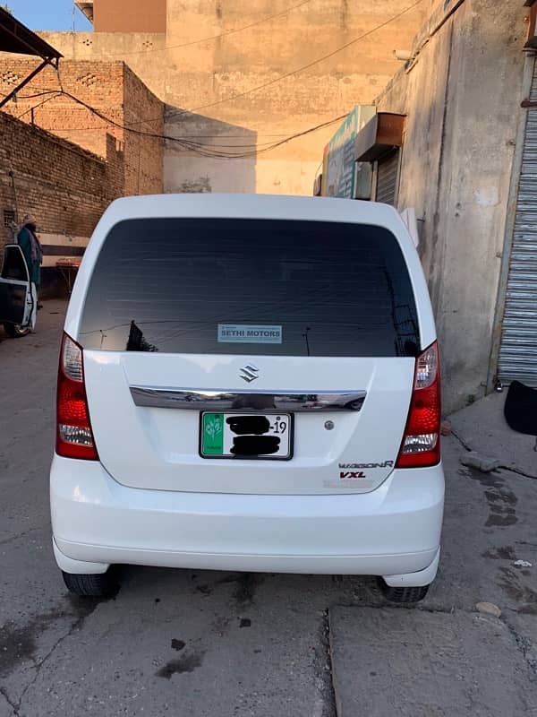 Suzuki Wagon R 2019 1