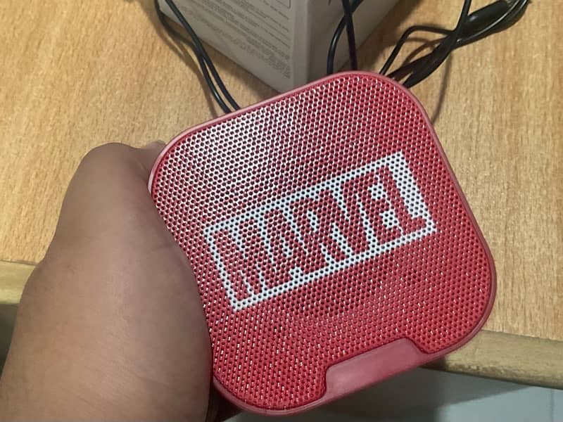 Marvel Limited addition wired speaker 1