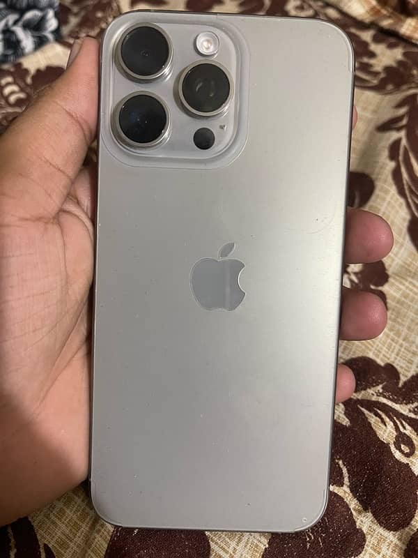 IPHONE 15 pro max natural titinum 256gb jv 0