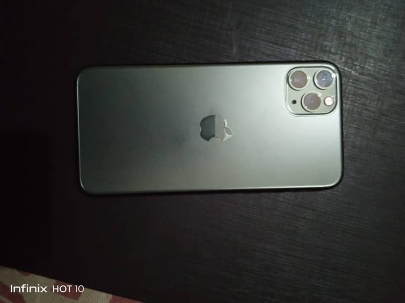 IPhone 11 pro max(Non PTA) good condition 5