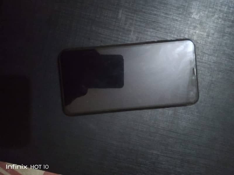 IPhone 11 pro max(Non PTA) good condition 6