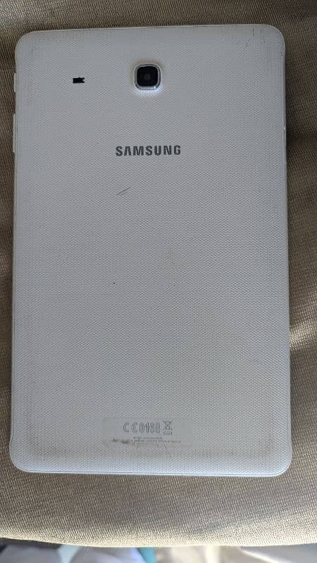 Samsung Galaxy Tab E 0