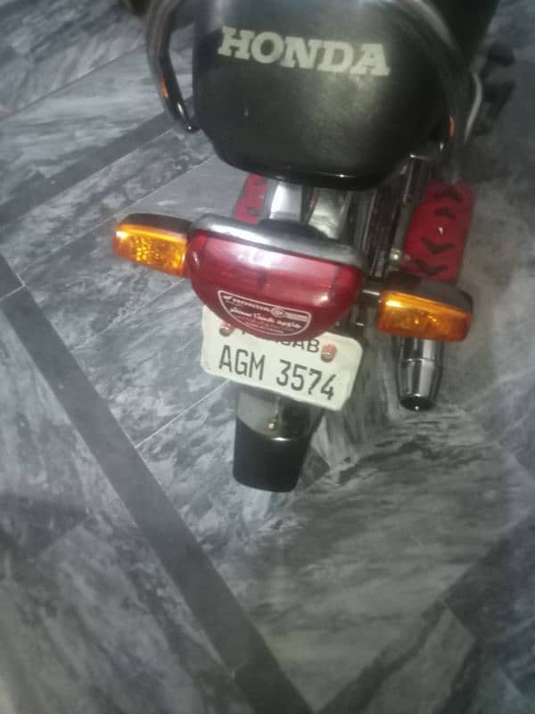 Honda 70 urgent sale geniun all 3