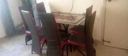 Dining table for sale