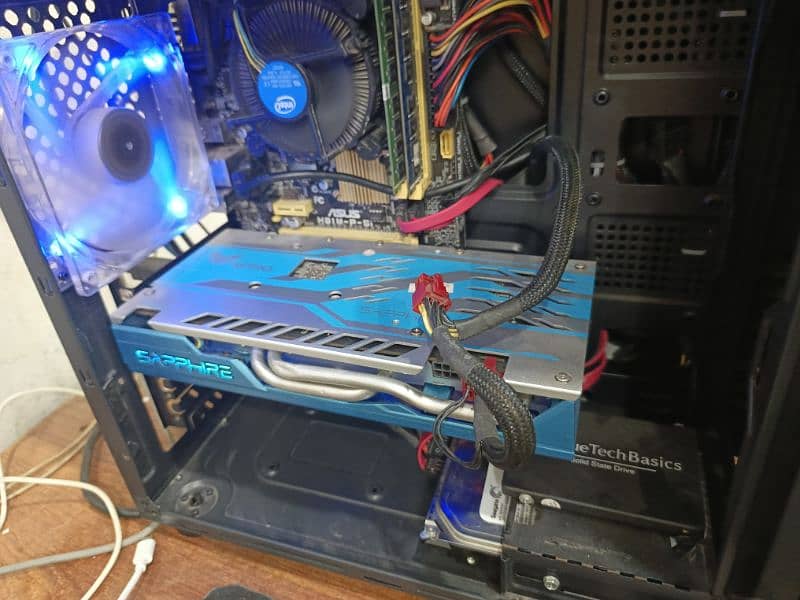 Rx590 sphire nitro special edition condition 10/10 urgent sale 3