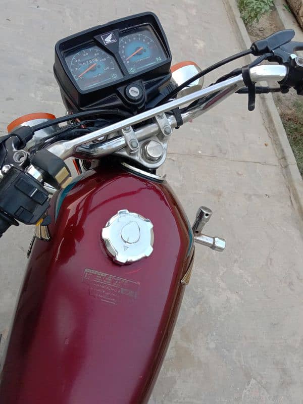 Honda 125CG Lush Condition 8