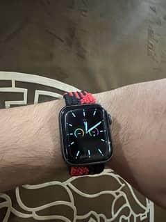 Apple Watch Series 5