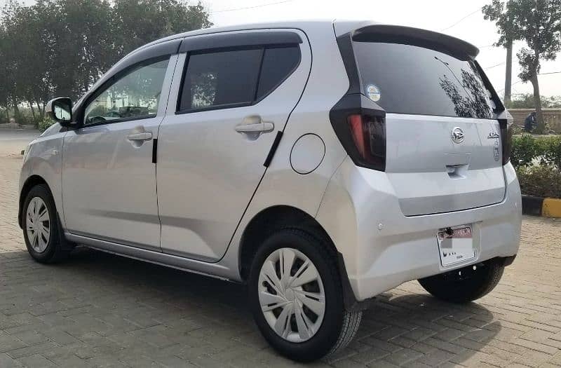 Daihatsu Mira 2019 7