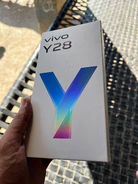 vivo y28 Just Box open urgent sale 5