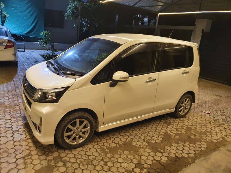 Daihatsu Move 2014 6