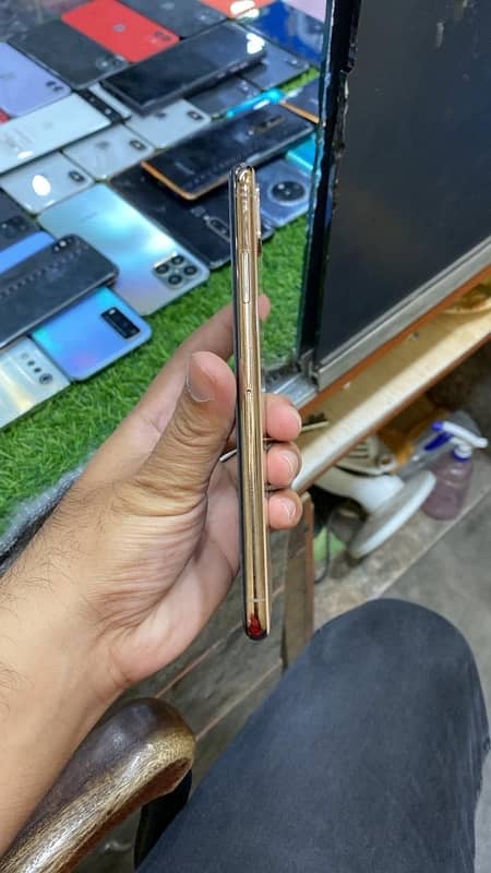 Iphone XS Max 256 gb PTA approved 1