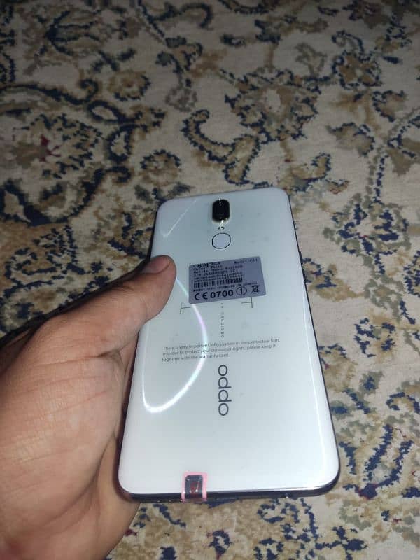 Oppo f11 8 256gb 1