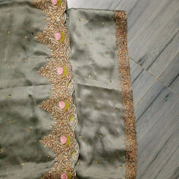 Embroidery frok 3