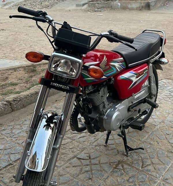 honda CG-125 only 4thousand kilometers use excellent condition 6