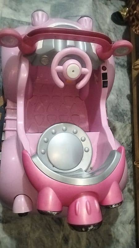 baby/kids electric car with excellent condition also remote controlcar 3