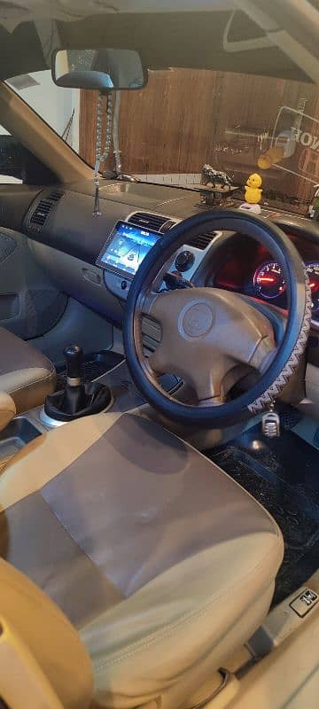 Honda Civic VTi 2005 4