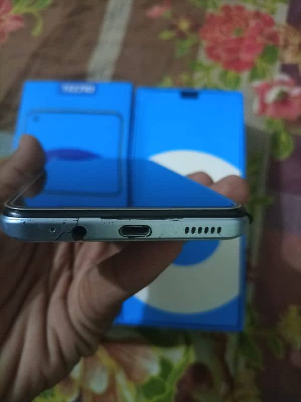 Tecno camon 16 SE 6