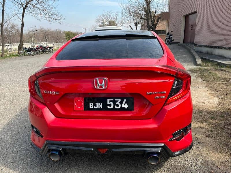 Honda Civic Oriel 2017 10