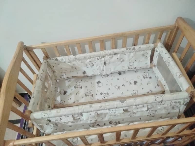 baby cot urgent sale 1