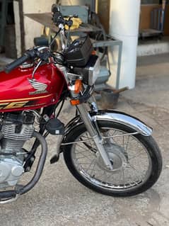 Honda 125 salfstart 2022 model  total jenman 0