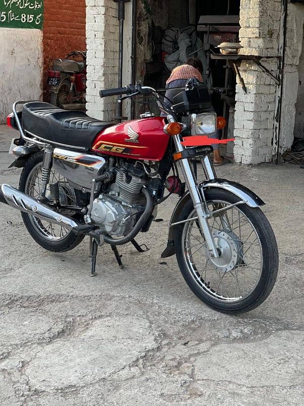 Honda 125 salfstart 2022 model  total jenman 2