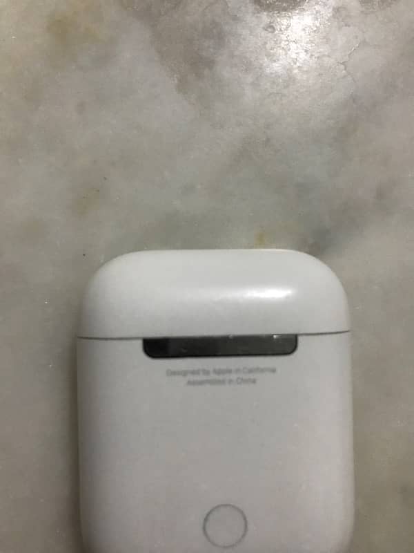 apple airpods second generation original 3