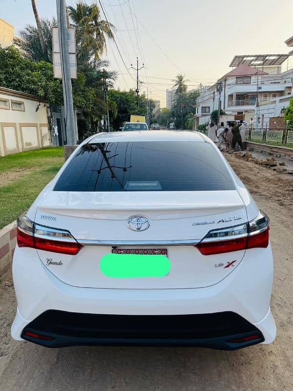 Toyota Corolla Altis 2023 3