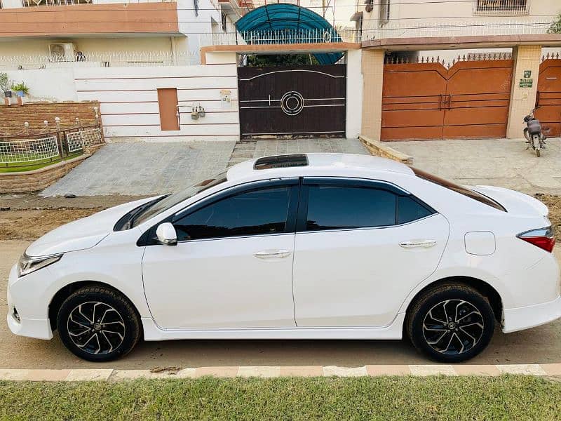 Toyota Corolla Altis 2023 8