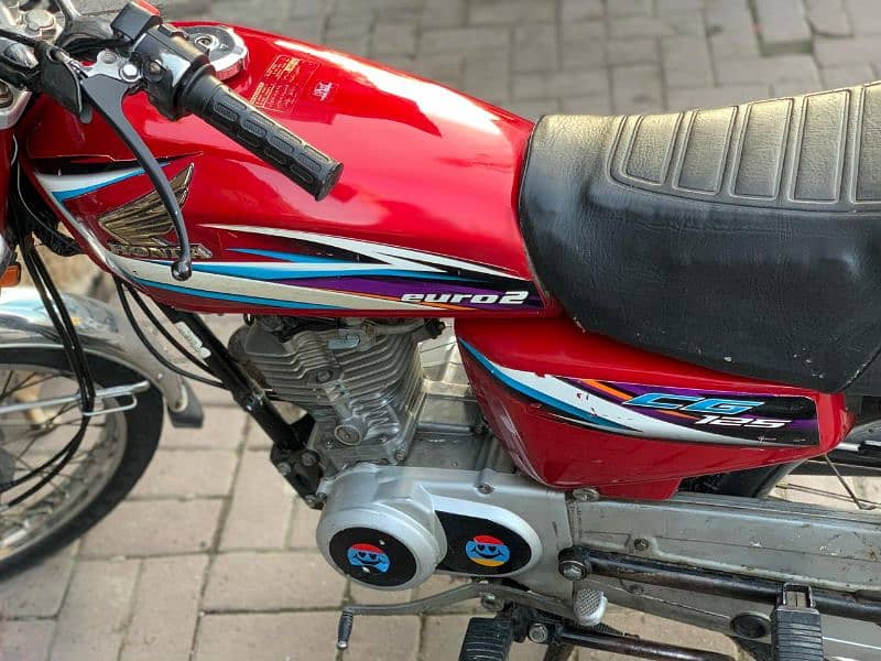 Honda 125 bike 2