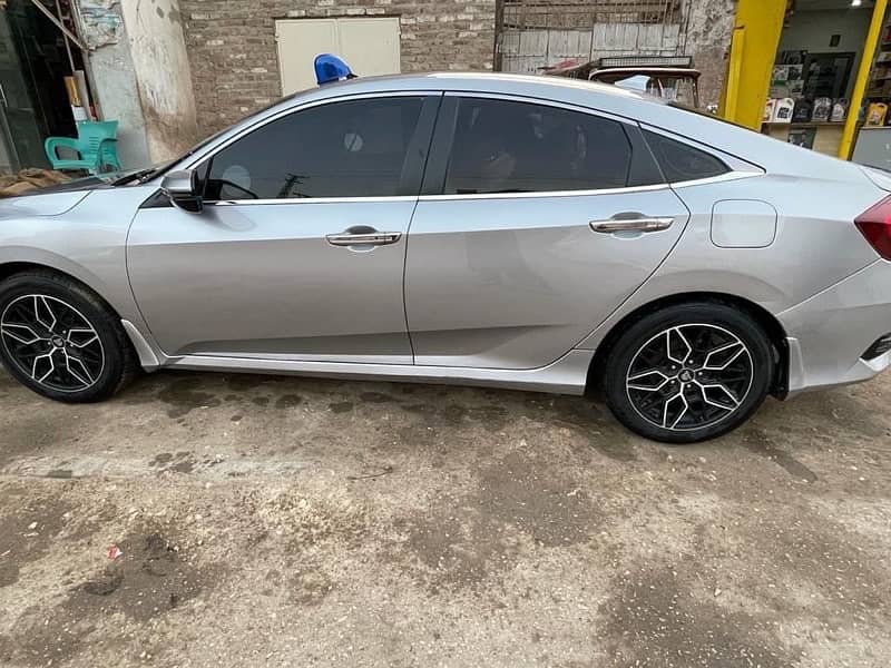 Honda Civic VTi Oriel 2017 4