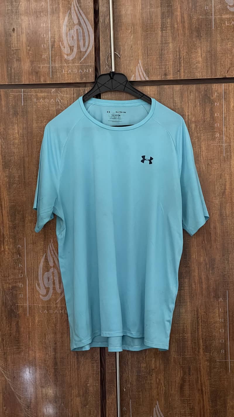 Under Armour XL T shirts and polos 3k each 14