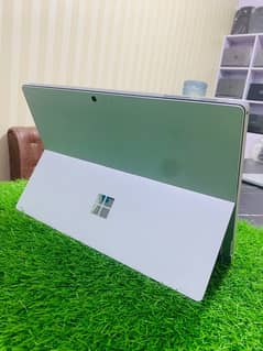 Surface Pro 7 - Core i5 10th Gen - 16gb ram 256gb ssd