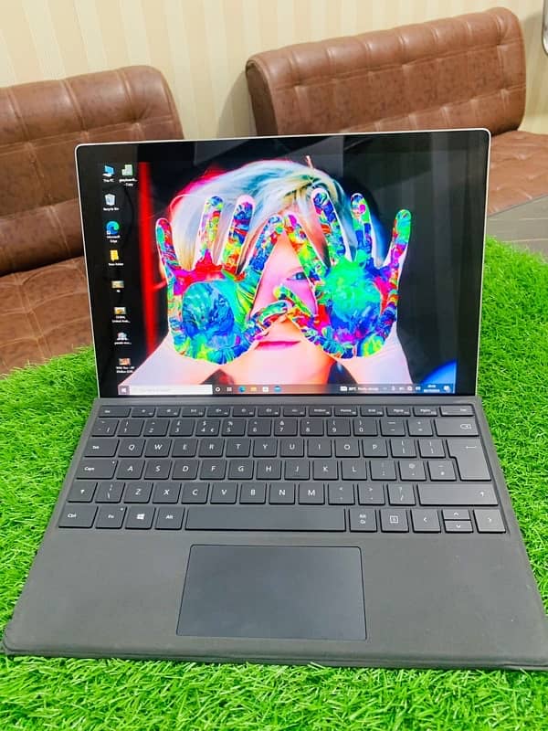 Surface Pro 7 - Core i5 10th Gen - 16gb ram 256gb ssd 6