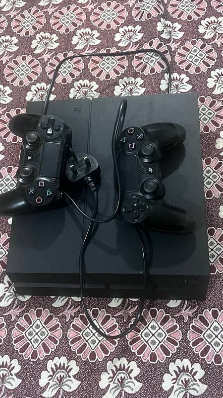 PlayStation 4 Standard Edition 500 GB 1