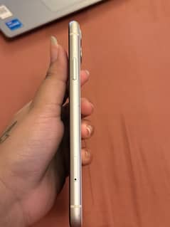 Apple Iphone 11, 64 GB, PTA approved