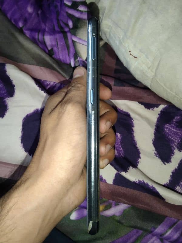 VIVO S1 10/10 CONDITION 4