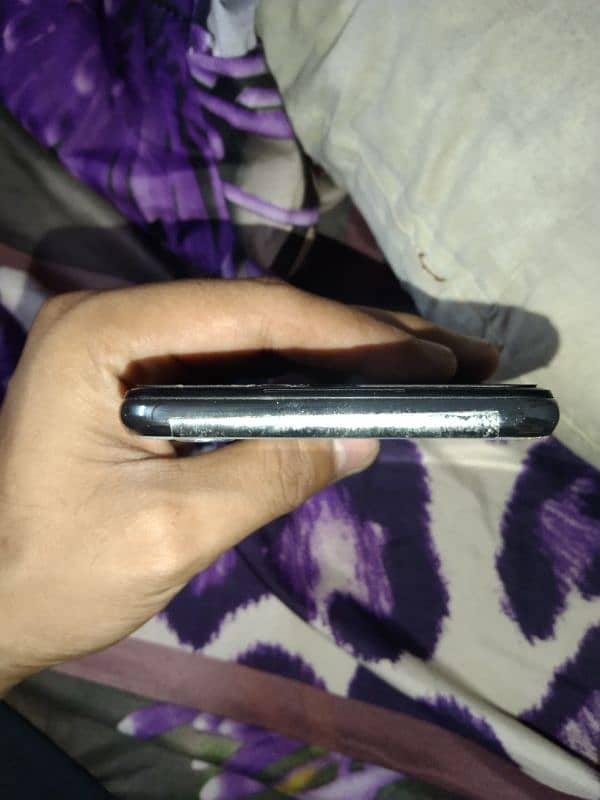 VIVO S1 10/10 CONDITION 5