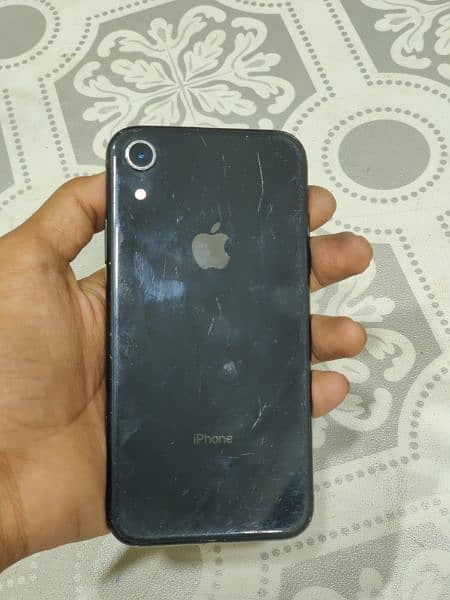 iphone XR 6