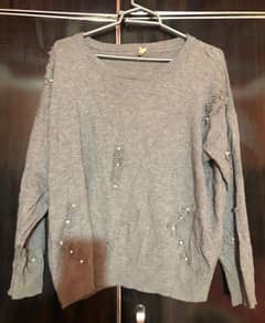 women grey sweater