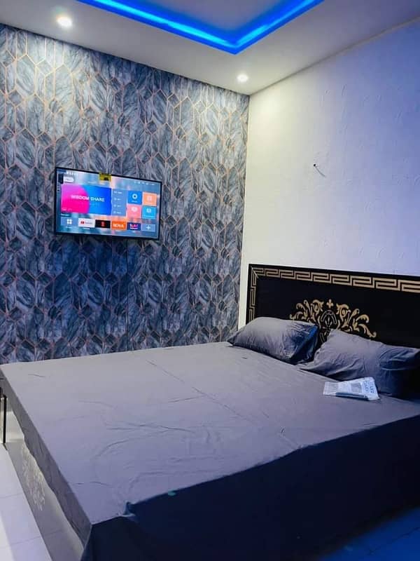 STUDIO FURNISHED FLATE FOR RENT IN JOHAR TOWN LAHORE. 0