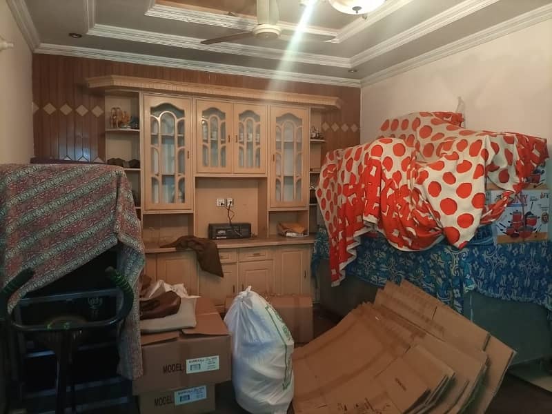 05 MARLA TILE FLOORING HOUSE FOR RENT IN JOHAR TOWN LAHORE 2